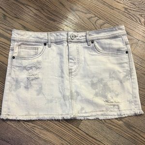 New without tags London jeans short mini Jean skirt, size 8